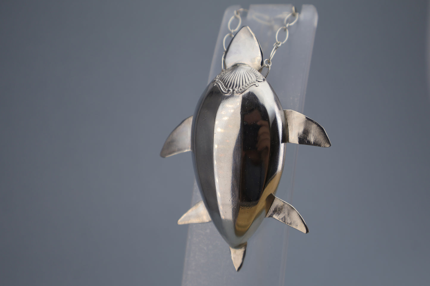 Sterling silver .925 Leather back turtle (Pendant only)