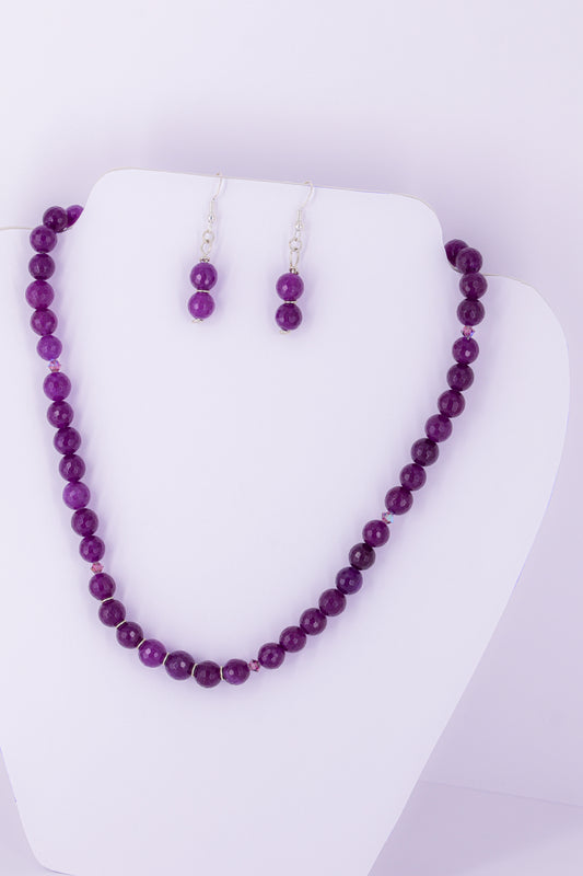 Jade and crystal sterling silver .925 necklace paired with matching earrings 18” or 45 cm