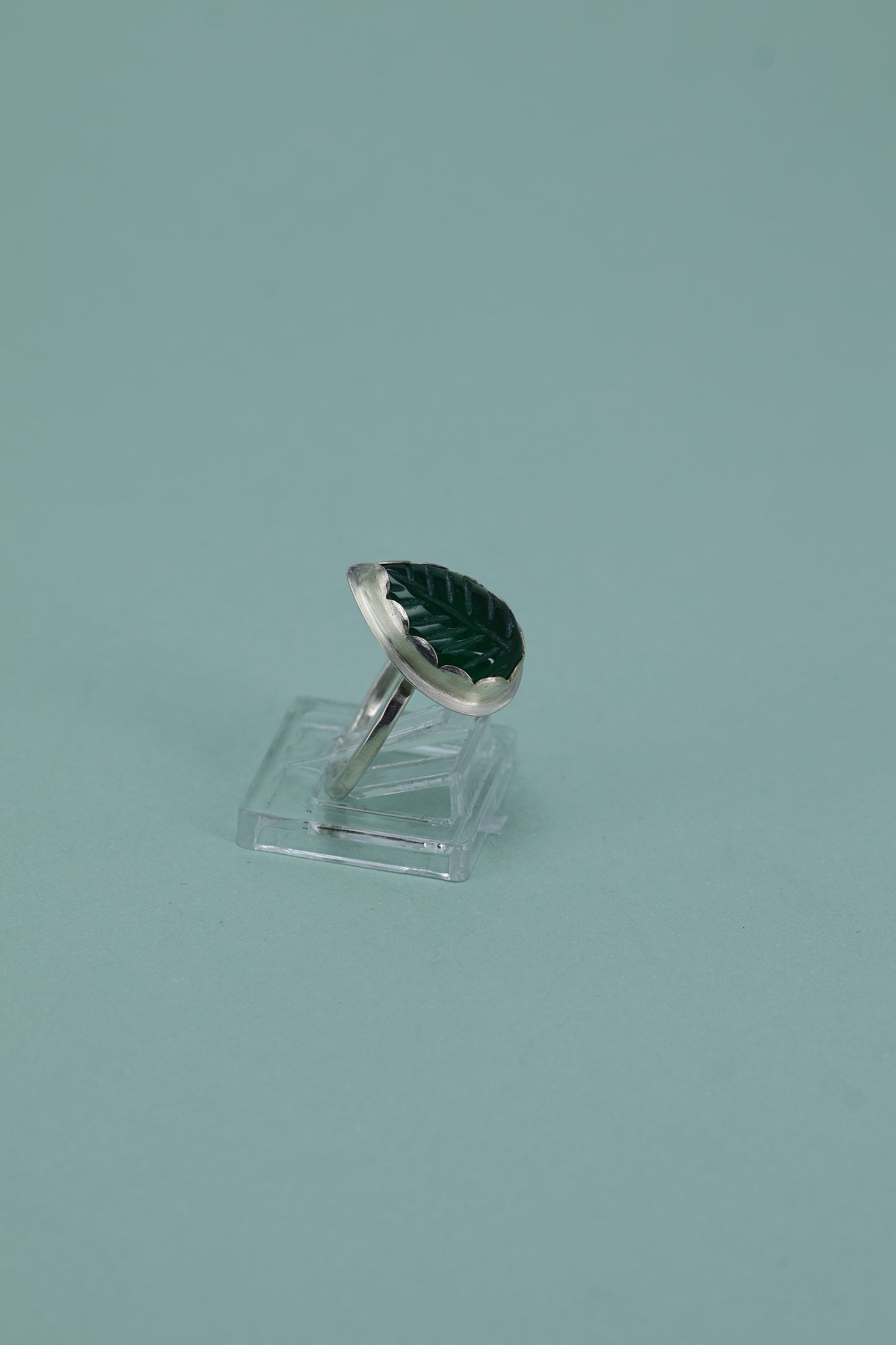 Green Onix size 6