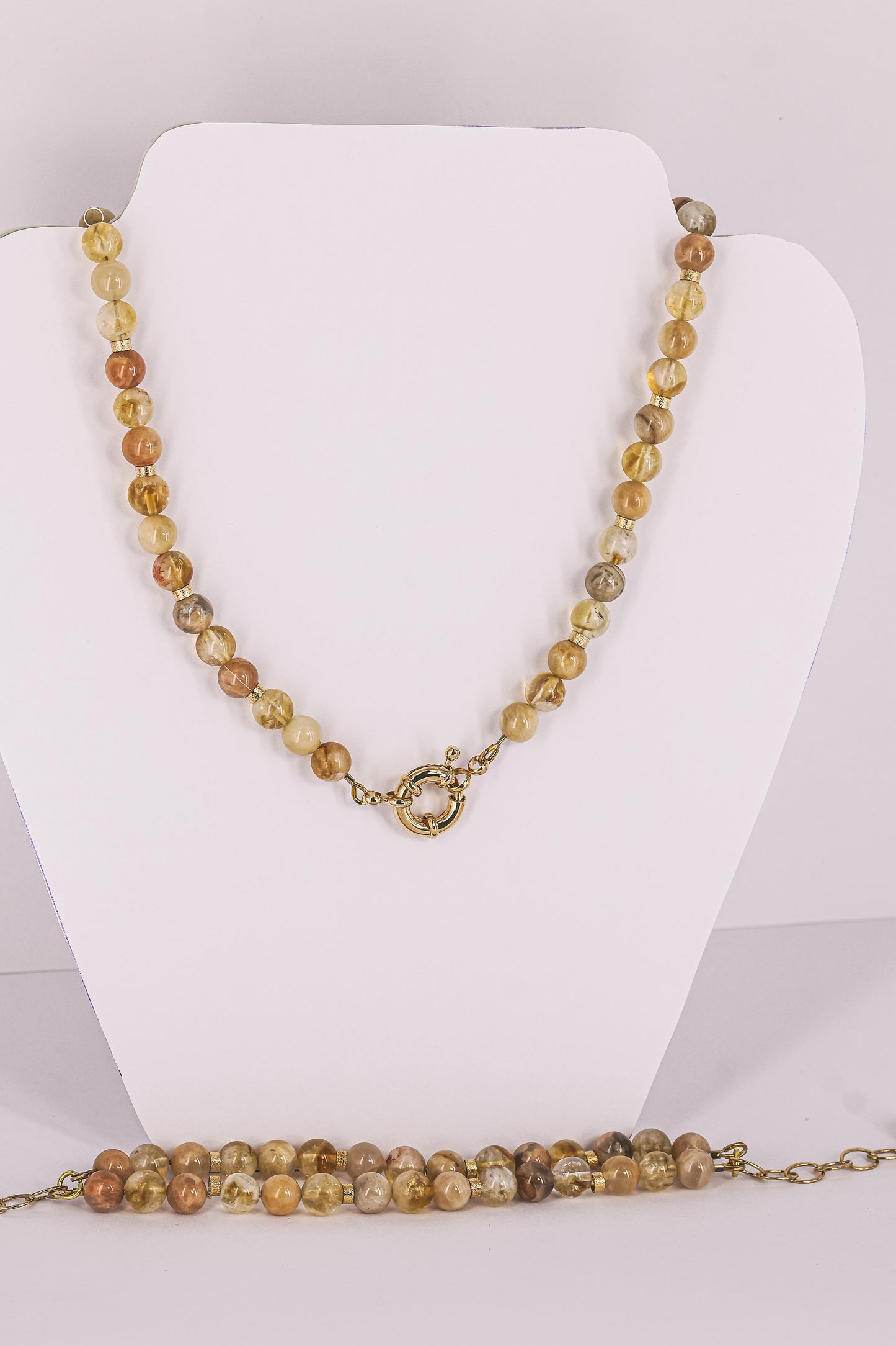 Rutilated stones
