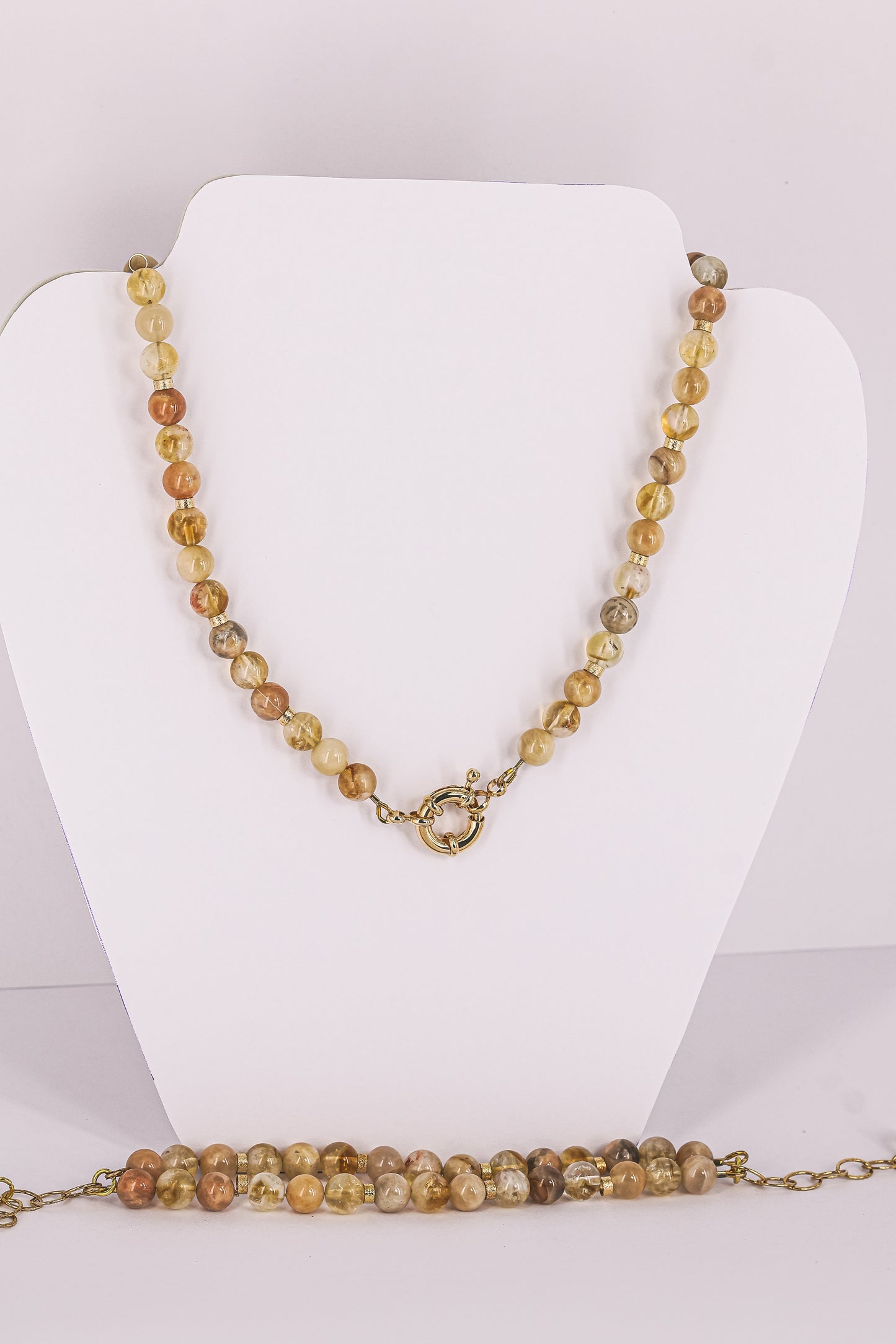 Rutilated stones