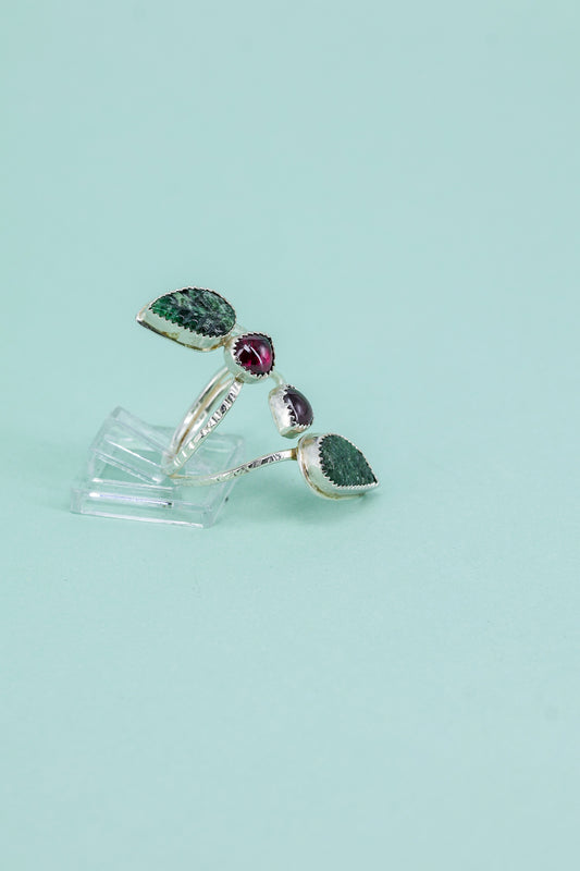 Emerald and Ruby size Adjustable
