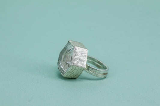 Chrystal size 8