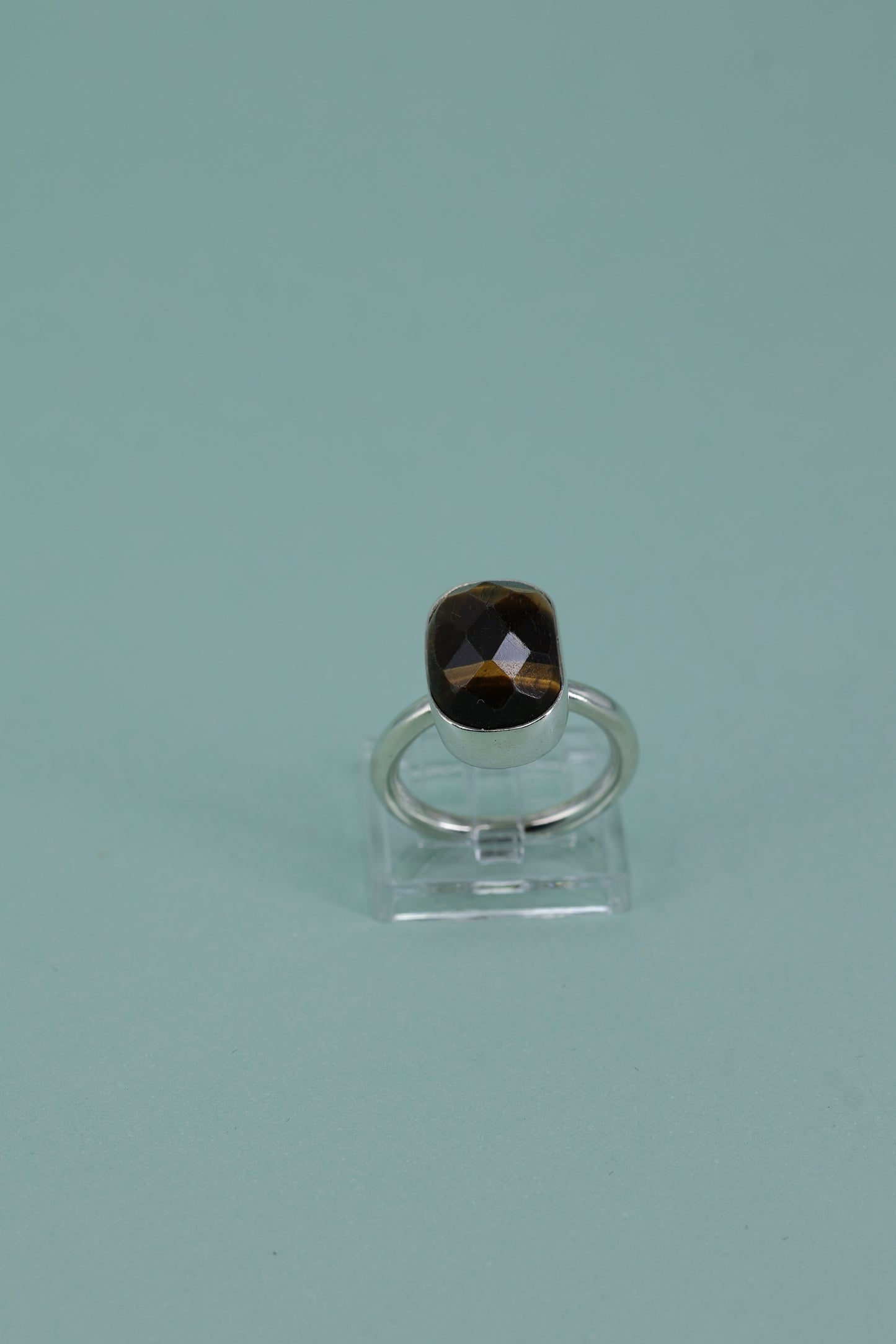 Tiger eyes and sterling silver, size 7