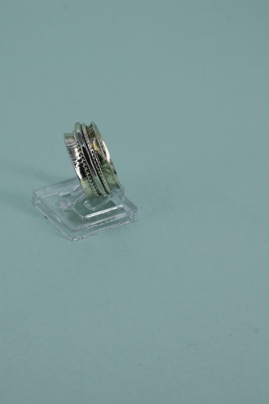 Spinning ring size 6 1/4