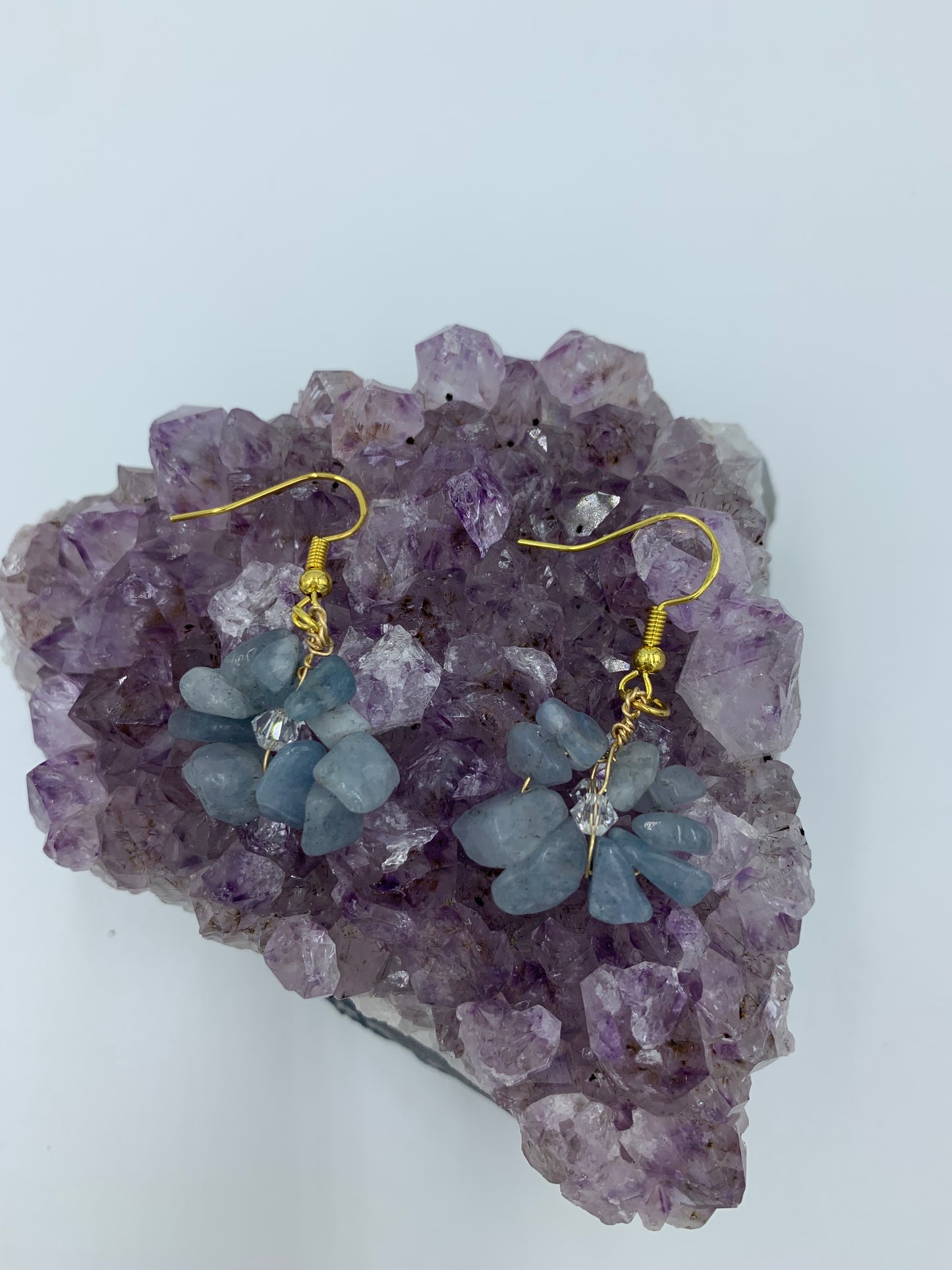 Aquamarine and Gold field