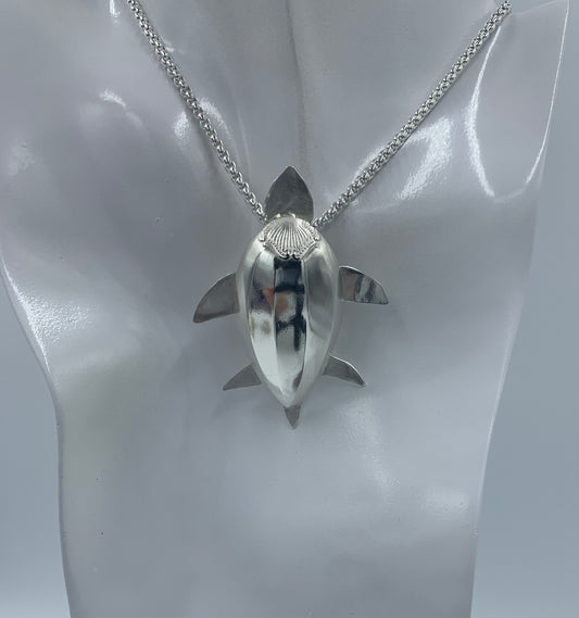 Sterling silver .925 Leather back turtle (Pendant only)