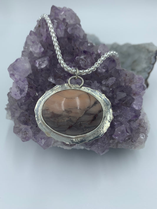 Peach Moon stone and sterling silver .925 (Pendant only)